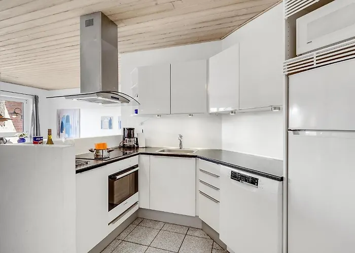 Semesterbostad Lyngvejen V *